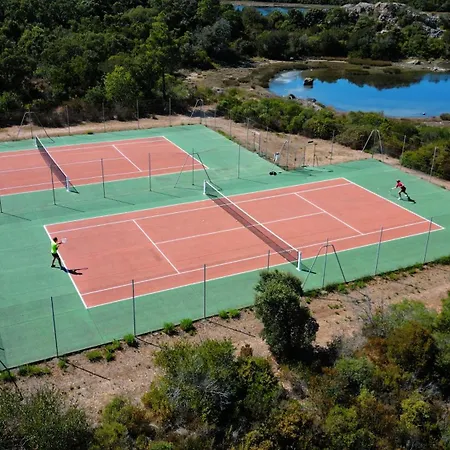 Hotel apartamentowy Paese Serenu Porto-Vecchio (Corsica)