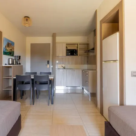 Paese Serenu 3* פורטו-וישיו