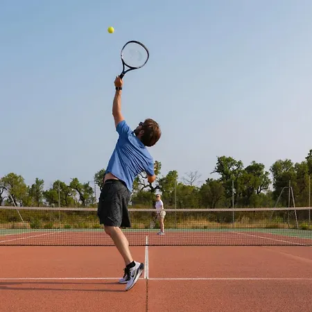 Paese Serenu מלון דירות 3*