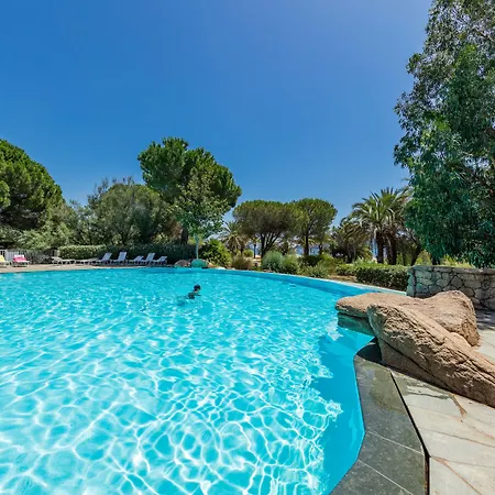 Paese Serenu Aparthotel 3*