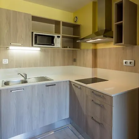 Hotel apartamentowy Paese Serenu Porto-Vecchio (Corsica)
