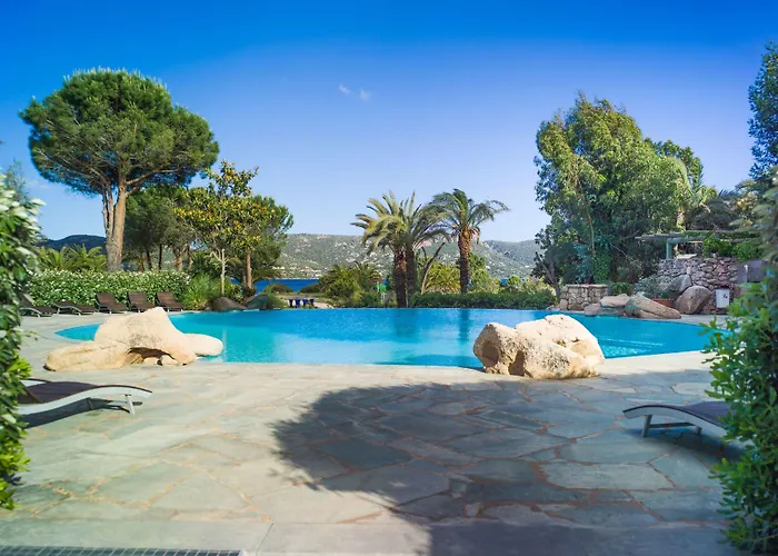 Paese Serenu Hotel apartamentowy 3*